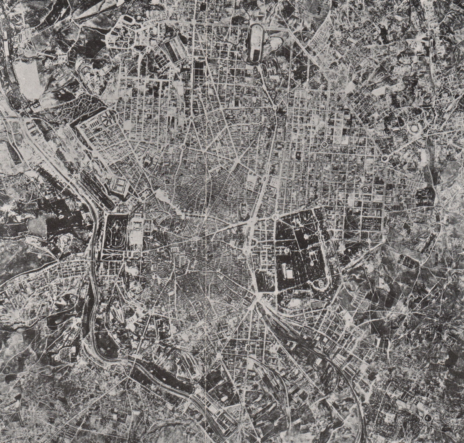 MADRID. from the air before the Civil war. WW2 ROYAL NAVY INTELLIGENCE MAP 1944